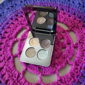 Roen beauty #52 palette